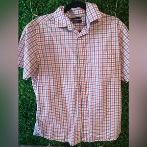 Cremieux collection Men’s button down shirt. Slim Fit, size L